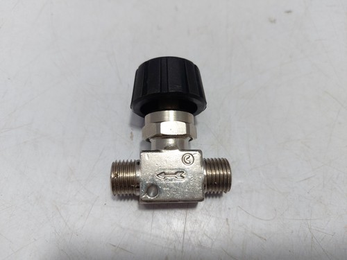 Camozzi 2810-1/4 Flow Control Valve - Picture 5 of 9