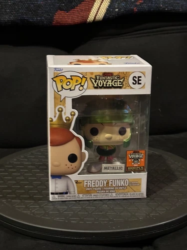 Freddy Funko as Marvin The Martian Funko Fundays 2024 METALLIC POP LE 1000 SDCC