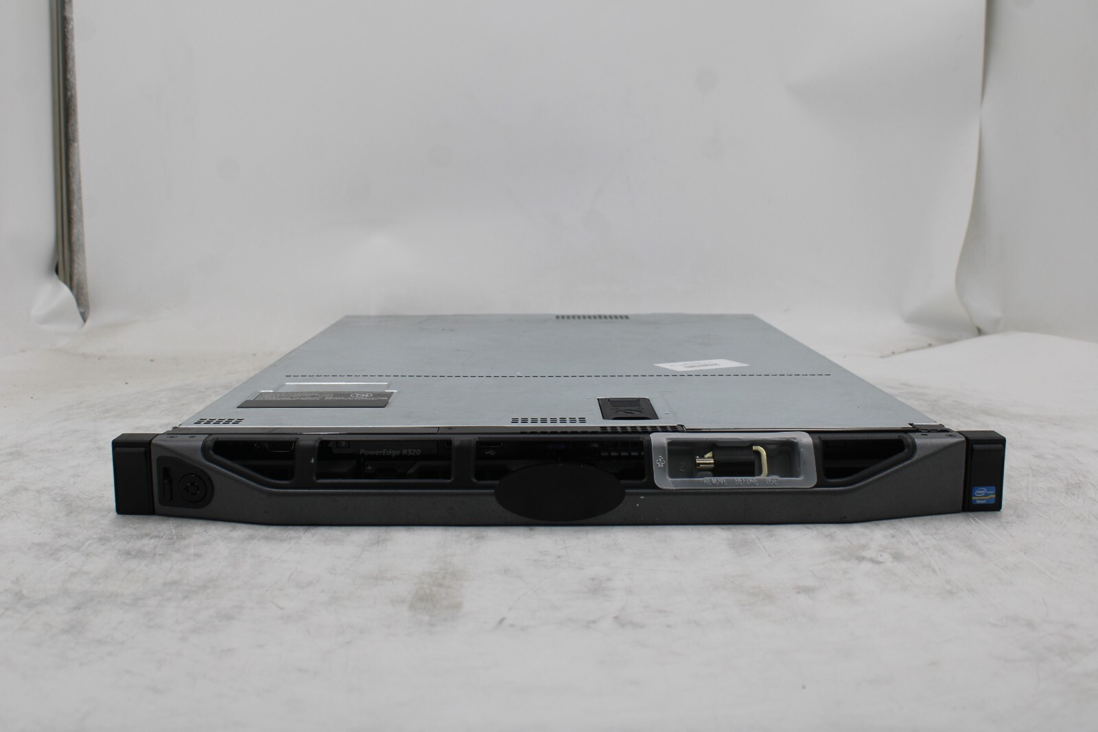 Dell PowerEdge R320 Xeon E5-1410 2.80GHZ 32GB DDR3-1333HMZ 2x 350W PSU ...
