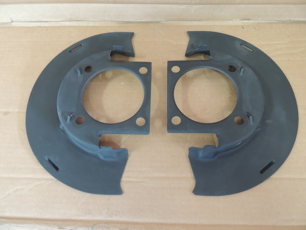 01-07 Chevy Silverado/GMC 2500 FRONT BRAKE DUST SHIELD PAIR