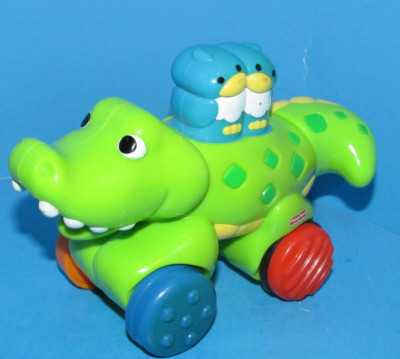 Fisher Price 2008 ''Amazing Animals'' Chomping Rolling Crocodile Toy Works 5'' L@@K
