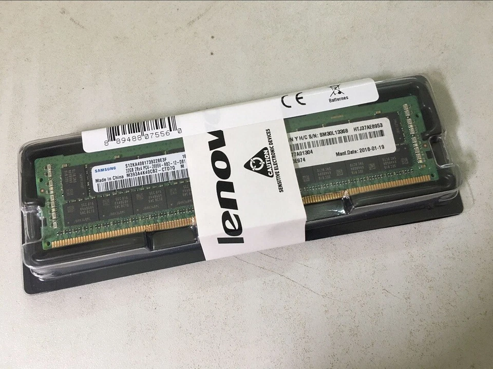 NEW Lenovo / IBM 01DE974 7X77A01304 32GB 2Rx4 DDR4 PC4-2666V RDIMM Server Memory - Image 3 of 4