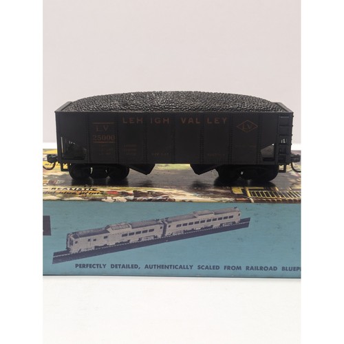 Coche de carbón Athearn vintage escala HO Lehigh Valley 34 ft tolva lateral desplazada 25000 | Condition: Used