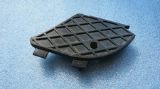 Mercedes Benz W210 - Stoßstange Verkleidung Grill Gitter Vorne Links 2108850153