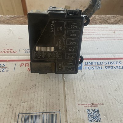 98 Mazda Protege Under Hood Relay Fuse Box 1.5 STD