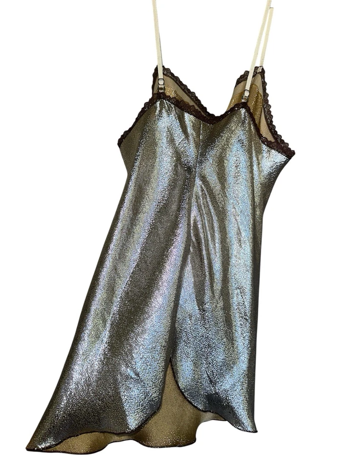 Top Cami ROZAE NICHOLS Vintage Oro Y2K Plata Cojo Metálico, Talla MEDIANA Foto 2 de 4