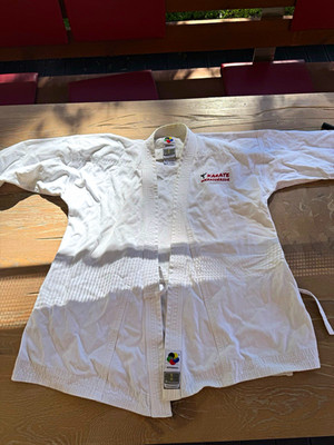 Arawaza Heavyweight WKF Karate-Anzug weiß Gr. 3/160 Baumwolle Set Gürtel