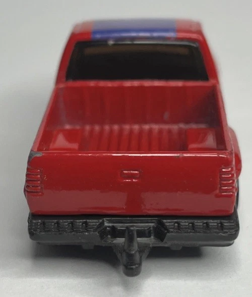 Yat Ming No. 1990 Camioneta pickup Chevy 822 roja Chevrolet C/K 1:64 diecast car ~ GH Foto 3 de 4