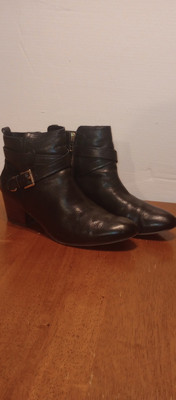 Coach PAULINE A4189 Black Ankle Boots - 9.5B