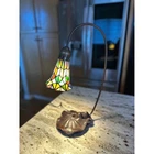 Vintage Tiffany Style Stained Glass Lily Pad Accent Lamp – Art Nouveau