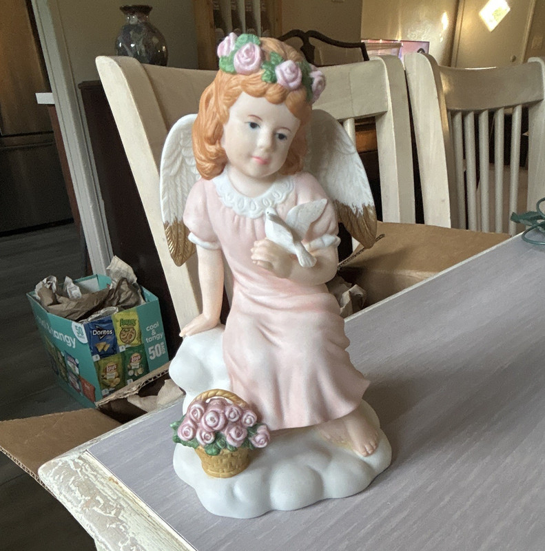 Home Interiors Angelic Peace Ceramic Angel Figurine 10in 1999