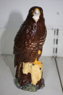Vintage 1979 Royal Doulton Whyte & Mackay ''Buzzard'' Whisky Dekanter - Top