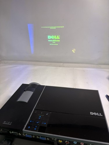 LOT OF 3x WIDE Dell 1610HD DLP Front Projector 1610 HD 3500 ANSI Lumens HD - Picture 2 of 11