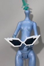 Monster High x Barbie Skullector Frankie Stein Doll Outfit White Bolt Sunglasses