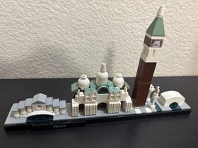 LEGO ARCHITECTURE Venice 21026 with box and manual/Blocks Great Condition
