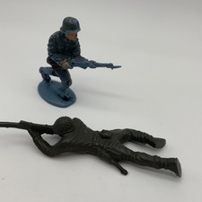 Vintage Marx Plastic Miniature Military Figurines