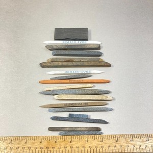 Sharpening Stones 18 Pc Square & Rectangular