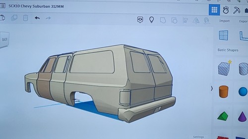 SCX10 1/10 312mm 90 GMC Or 80-85 CHEVY SUBURBAN BODY AXIAL - Picture 14 of 21