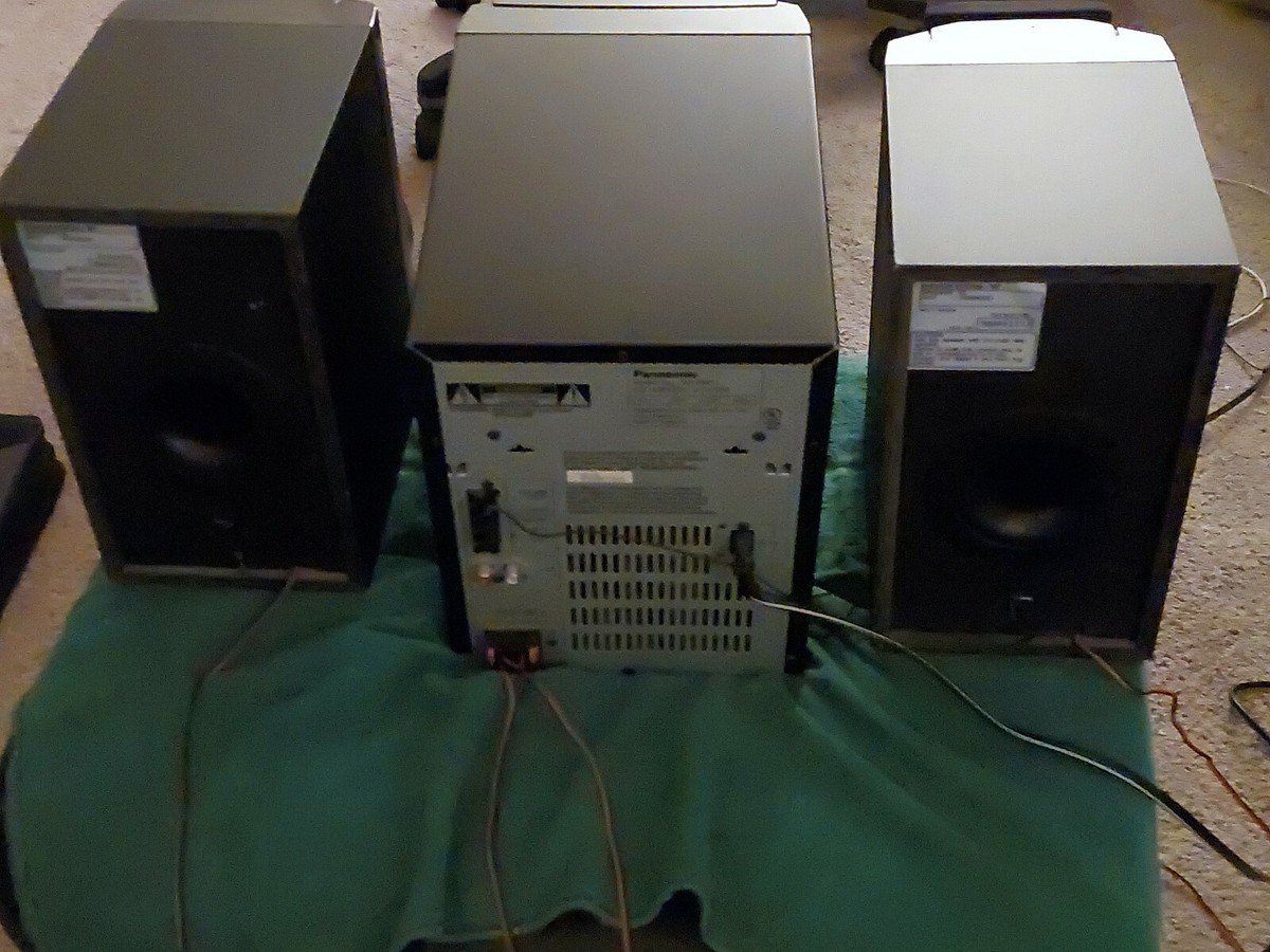 PANASONIC SA-PM12 CD/CASSETTE AM/FM DIGITAL STEREO SYSTEM