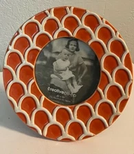 Picture frame with fish scale designs 4x4