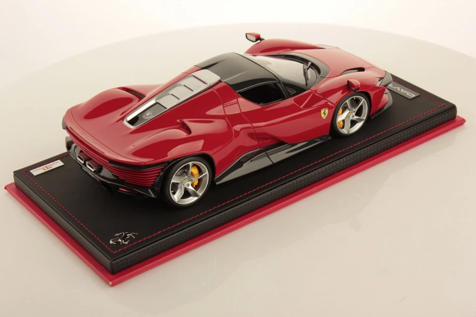 MR Ferrari Daytona SP3 Red Rosso Corsa - Limited 199 pcs 1/18, RARE - Image 2 of 4