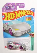 2022 Hot Wheels Car Barbie Extra 134/250 SILVER HW Tooned MOC
