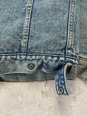 Vintage 80s Levis Sherpa Denim Trucker Jacket (size Small) Made in