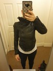 Picture 3 of 9