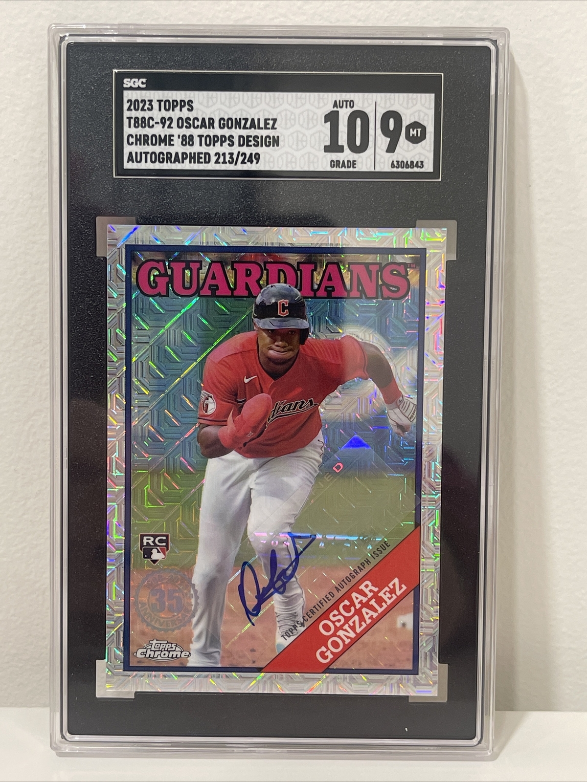 2023 Topps Oscar Gonzalez Chrome Silver Pack Mojo Auto #T88C-92 /249