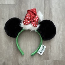 Walt Disney World Ears Christmas Green With Little Red Sequin Santa Hat