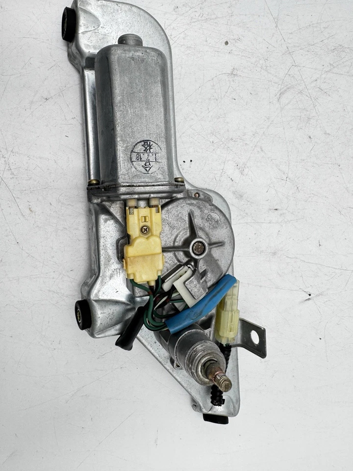 Honda Insight 2001-2006 híbrido OEM ventana trasera motor limpiaparabrisas Foto 2 de 4