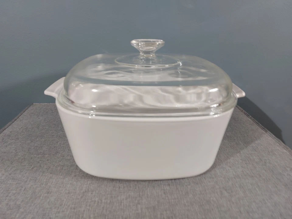 Corning Ware White A-5-B (5 Liter) Casserole/Dutch Oven w/ Pyrex A-12-C Lid - Image 3 of 4
