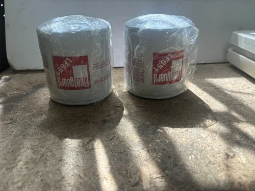 Fleetguard Fuel Filter LF651 Lot Of 2