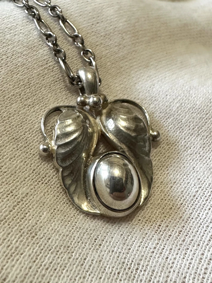 Collar de cadena de plata esterlina Georg Jensen Leaf 1994 Heritage Collection Foto 4 de 4