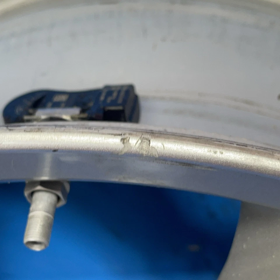 Dodge Caliber 2010-2013 / Jeep Patriot Compass 2011-2017 17" OEM Wheel Rim 2380 - Image 3 of 4