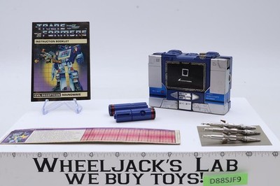 Soundwave 100% Complete 1985 Vintage G1 Transformers Action Figure