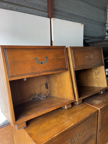 Henredon Artefacts Nightstands