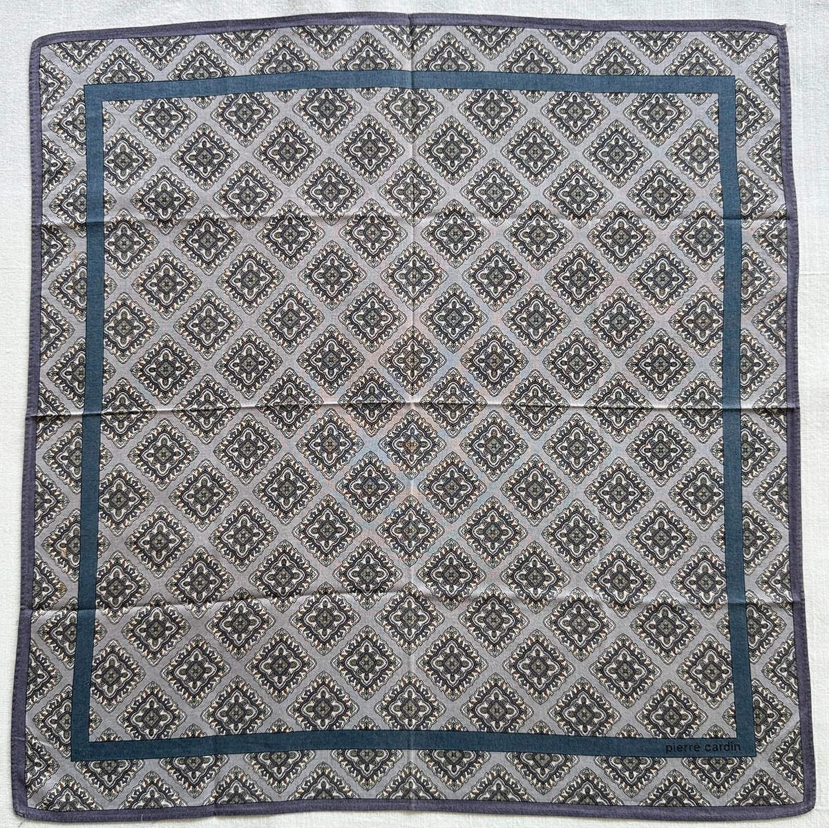 VTG Gray Cotton Handkerchief Purple Geometric Medallion Print Pocket Square 17"Q