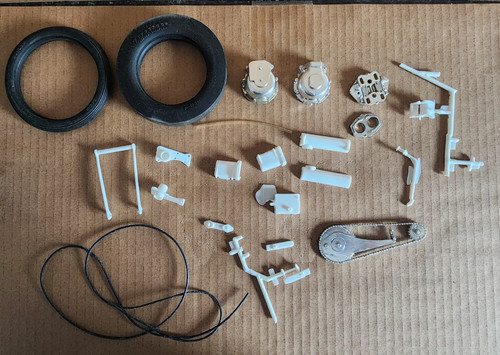 Revell Triumph Drag Bike 1/8 - Bild 4 von 7