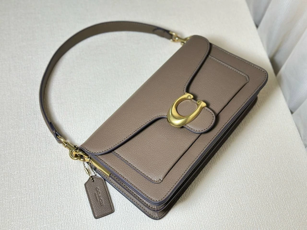 Borsa a tracolla Coach Tabby 26 CH857 pietra scura outlet SPEDIZIONE GRATUITA