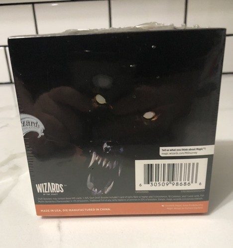 Magic: The Gathering Innistrad: Midnight Hunt Prerelease Kit 🔥 New, Sealed! - Picture 2 of 3