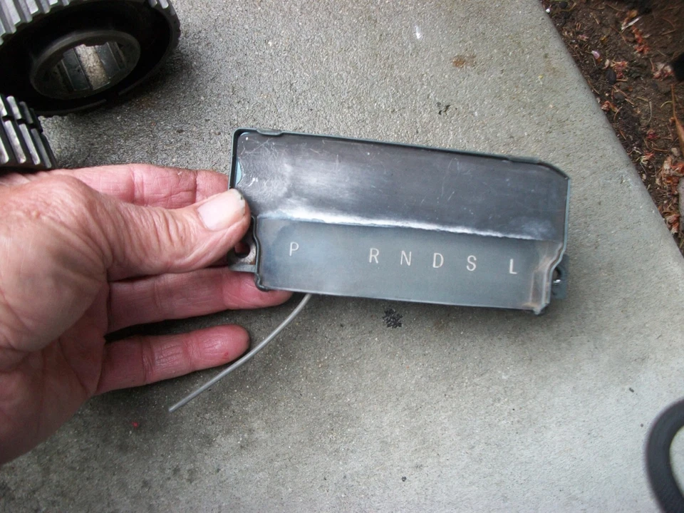 Pontiac Grand Prix Ventura Catalina 1967 1968 columna de dirección indicador de cambio. Foto 3 de 4