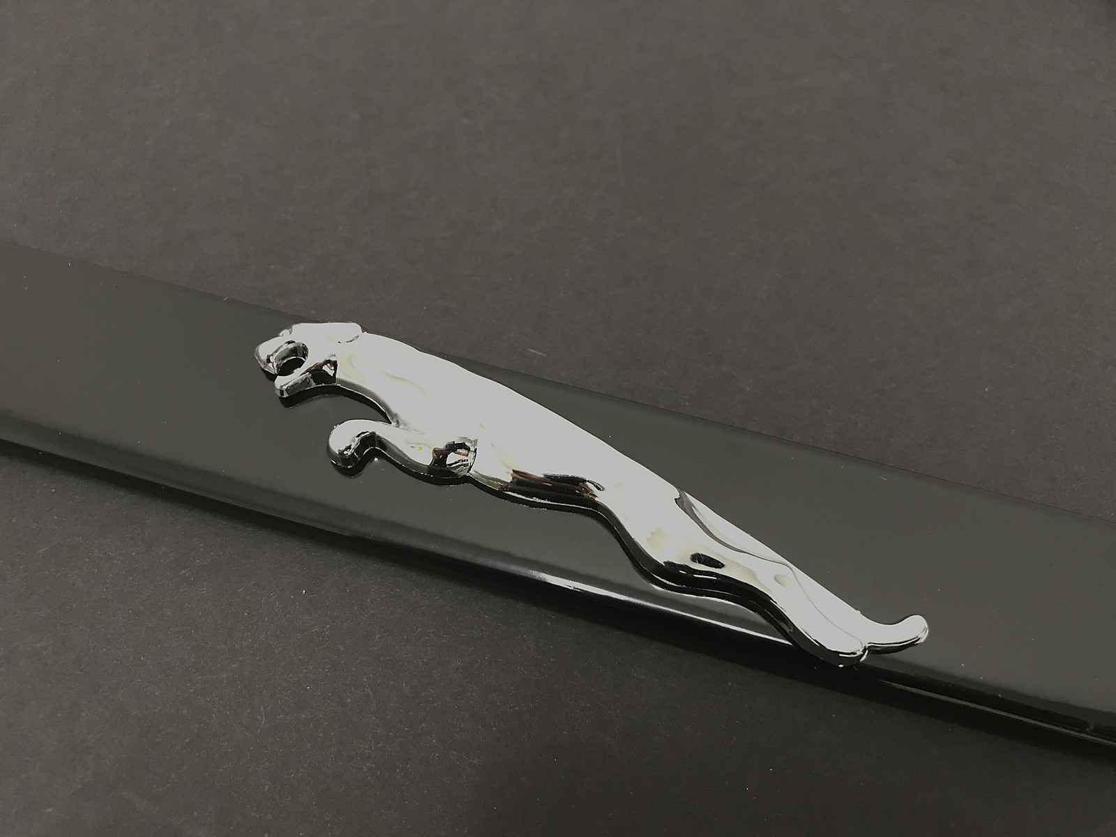 2X Jaguar Stainless Steel Chrome Mirror Finished License Plate Frame Holder