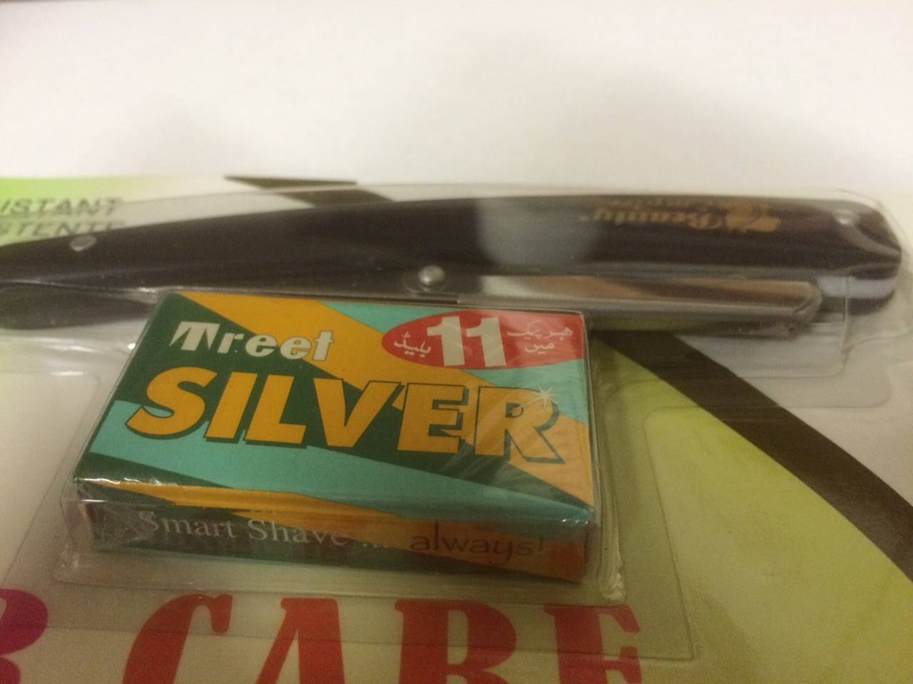 Razor Shaver With 10 Pieces of Blades Hair care Easy Replace The Blade 