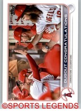 2022 Topps MLB #416 Dugout Congratulations