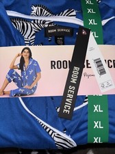 Room Service Women's Notch Collar 2-Piece Zebra Print Capri Pajama Set, Blue XL