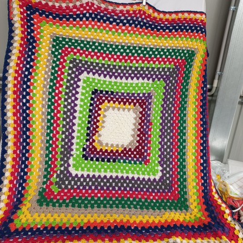 π New Crochet Handmade Blanket Throw rug 115*125 cm Cot Car Sofa Granny Square - Picture 6 of 10