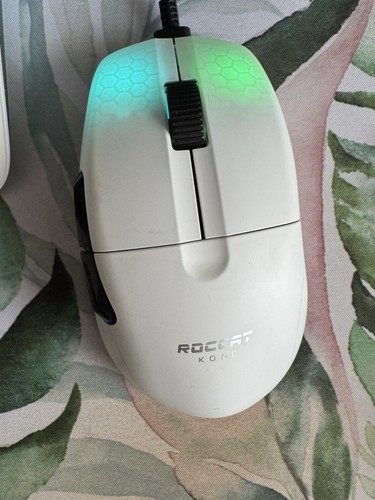 ROCCAT Kone Pro Air Lightweight Wireless Bluetooth Optical Gaming Mouse - Afbeelding 5 van 6