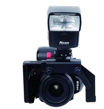 Metal Camera Flash Bracket with Swivel Flash Arm NEW Eliminate Red Eye