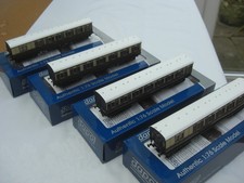 Dapol OO Scale GWR Toplight Mainline City coaches x 4 in Lined Chocolate and Cre